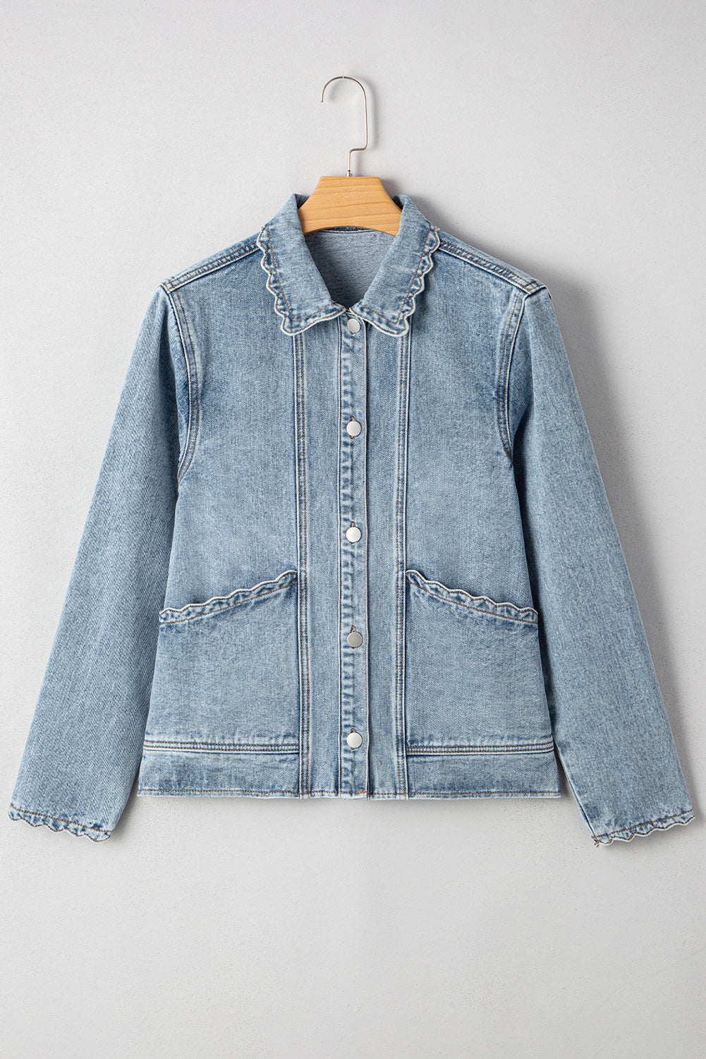 Scallop Pocket Denim Jacket