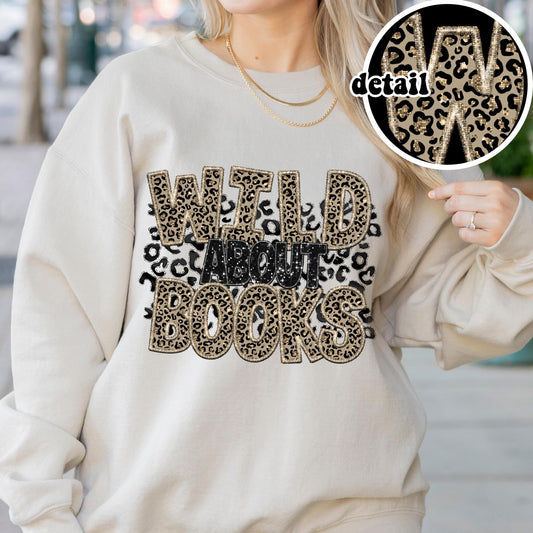 Wild about books tee