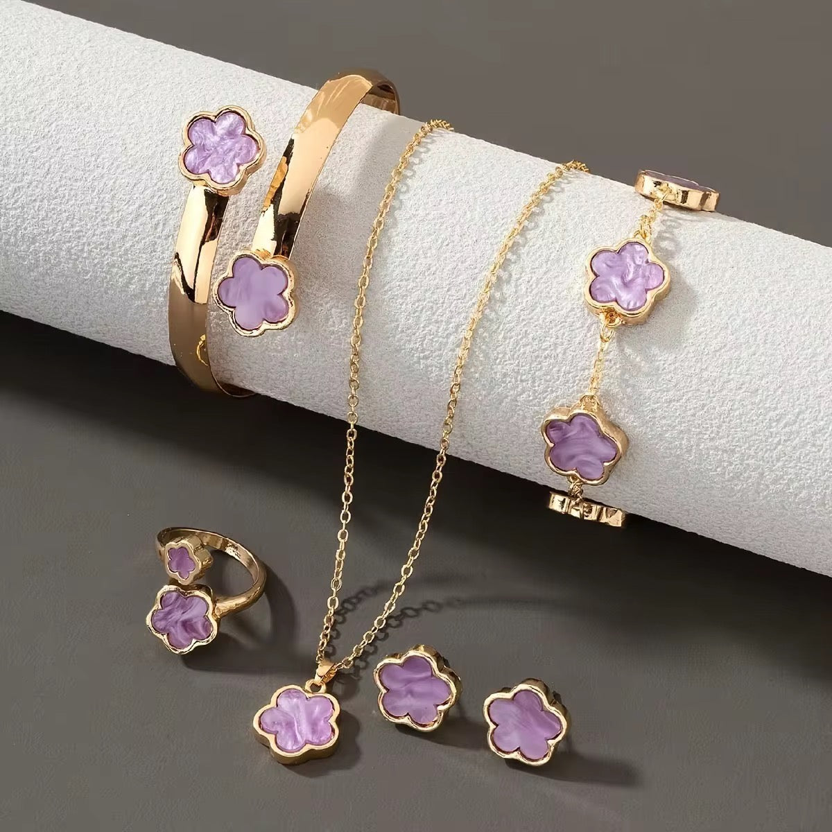 Five Clover Jewelry Set RTS